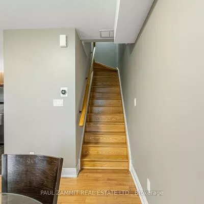 320, John, Aileen-Willowbrook, Markham