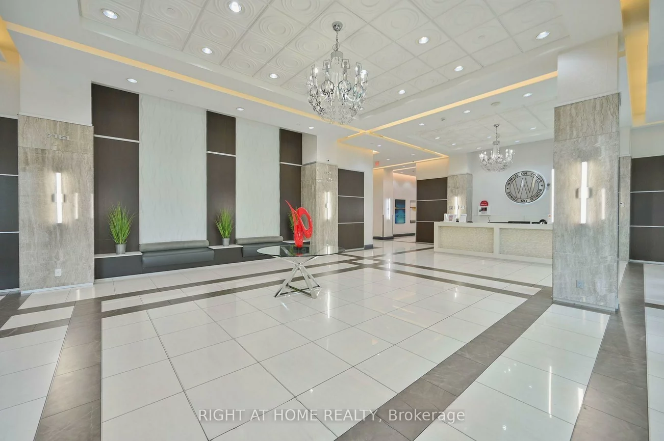 7171, Yonge, Grandview, Markham
