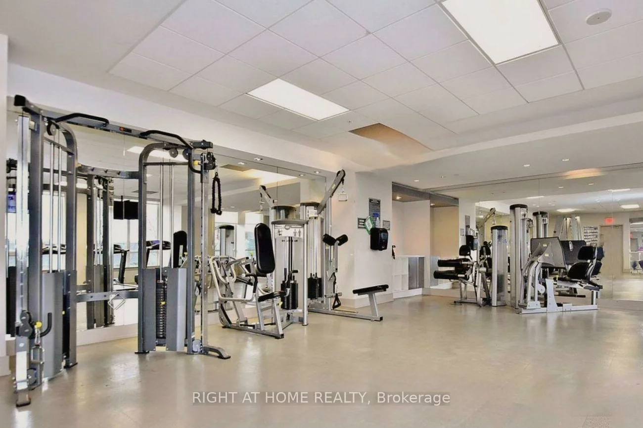 7171, Yonge, Grandview, Markham