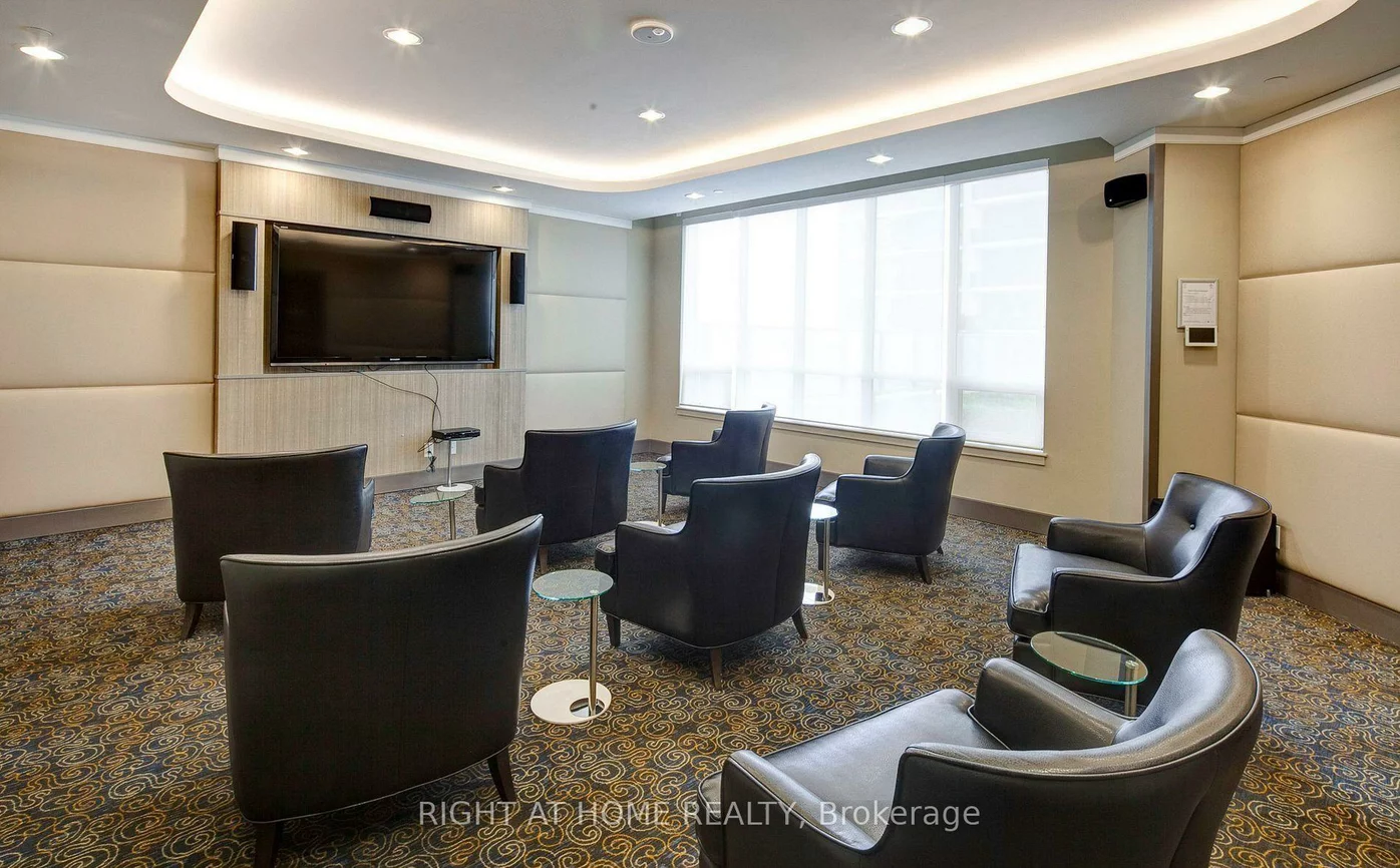 7171, Yonge, Grandview, Markham