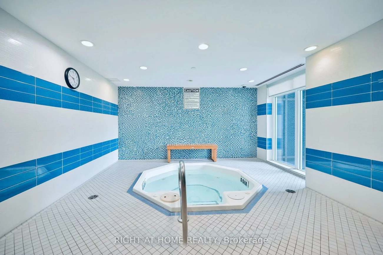7171, Yonge, Grandview, Markham