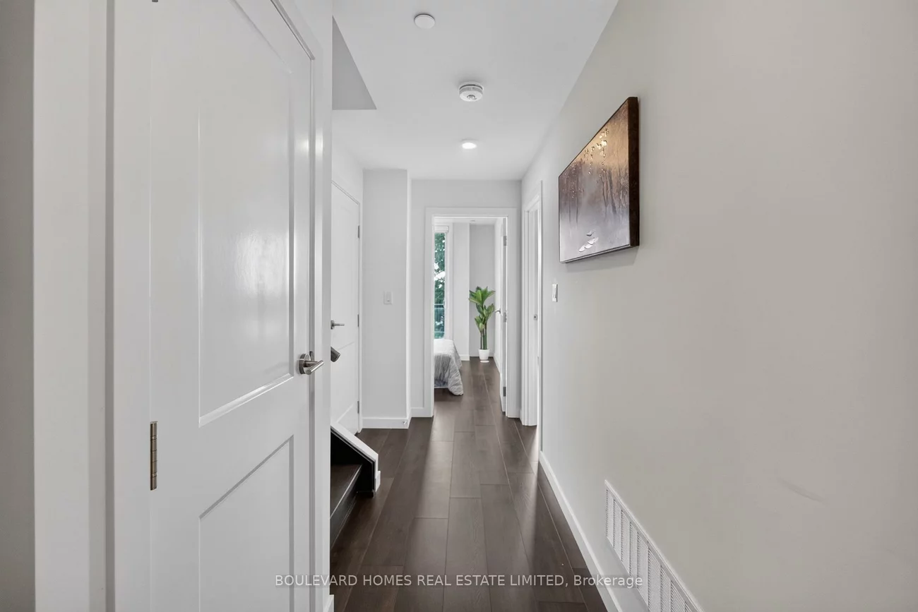 30, Markdale, Middlefield, Markham