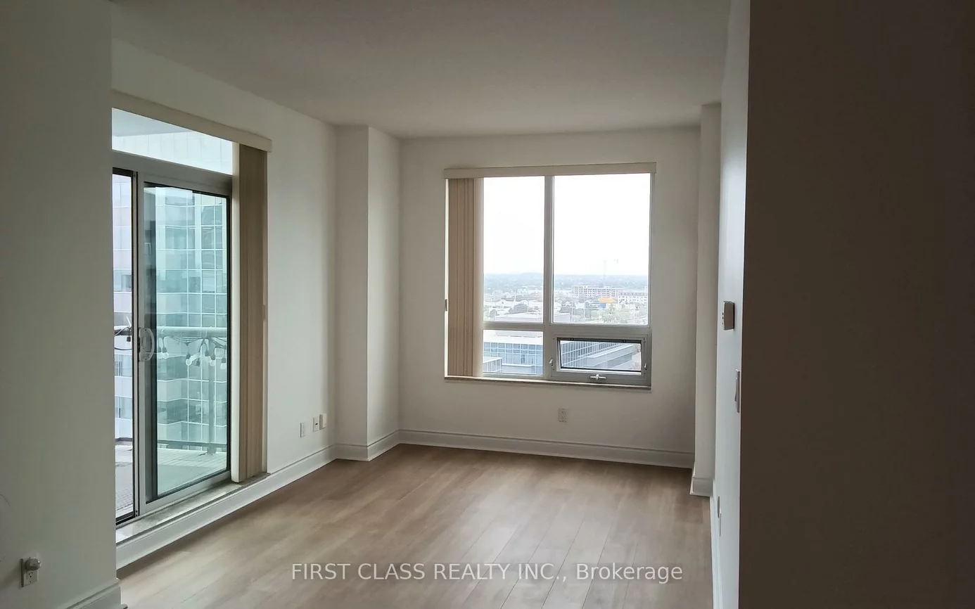 60, South Town Centre, Unionville, Markham