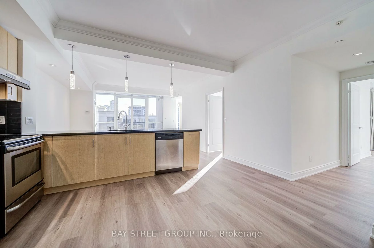 89, South Town Centre, Unionville, Markham