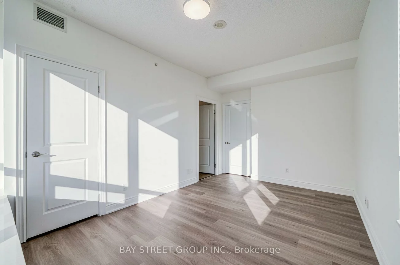 89, South Town Centre, Unionville, Markham