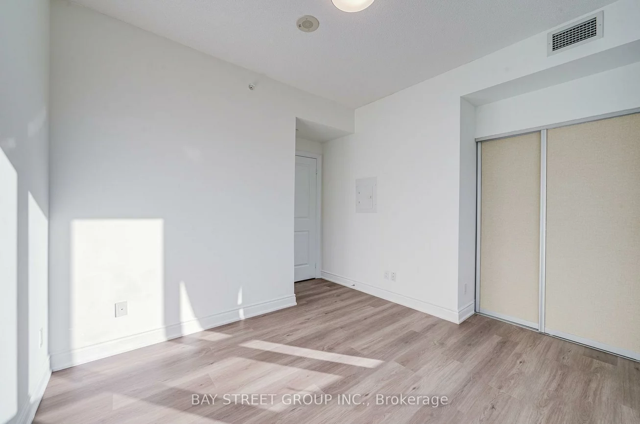 89, South Town Centre, Unionville, Markham