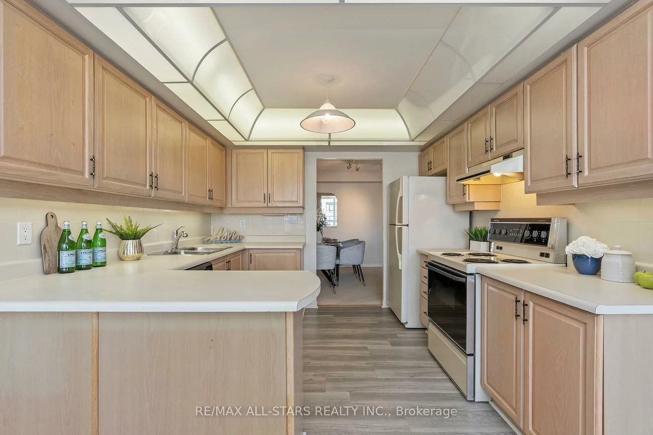 610, Bullock, Markville, Markham