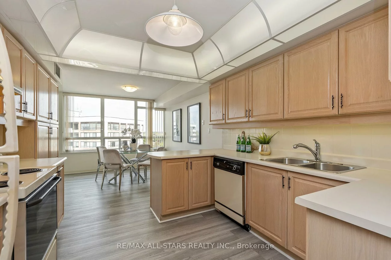 610, Bullock, Markville, Markham