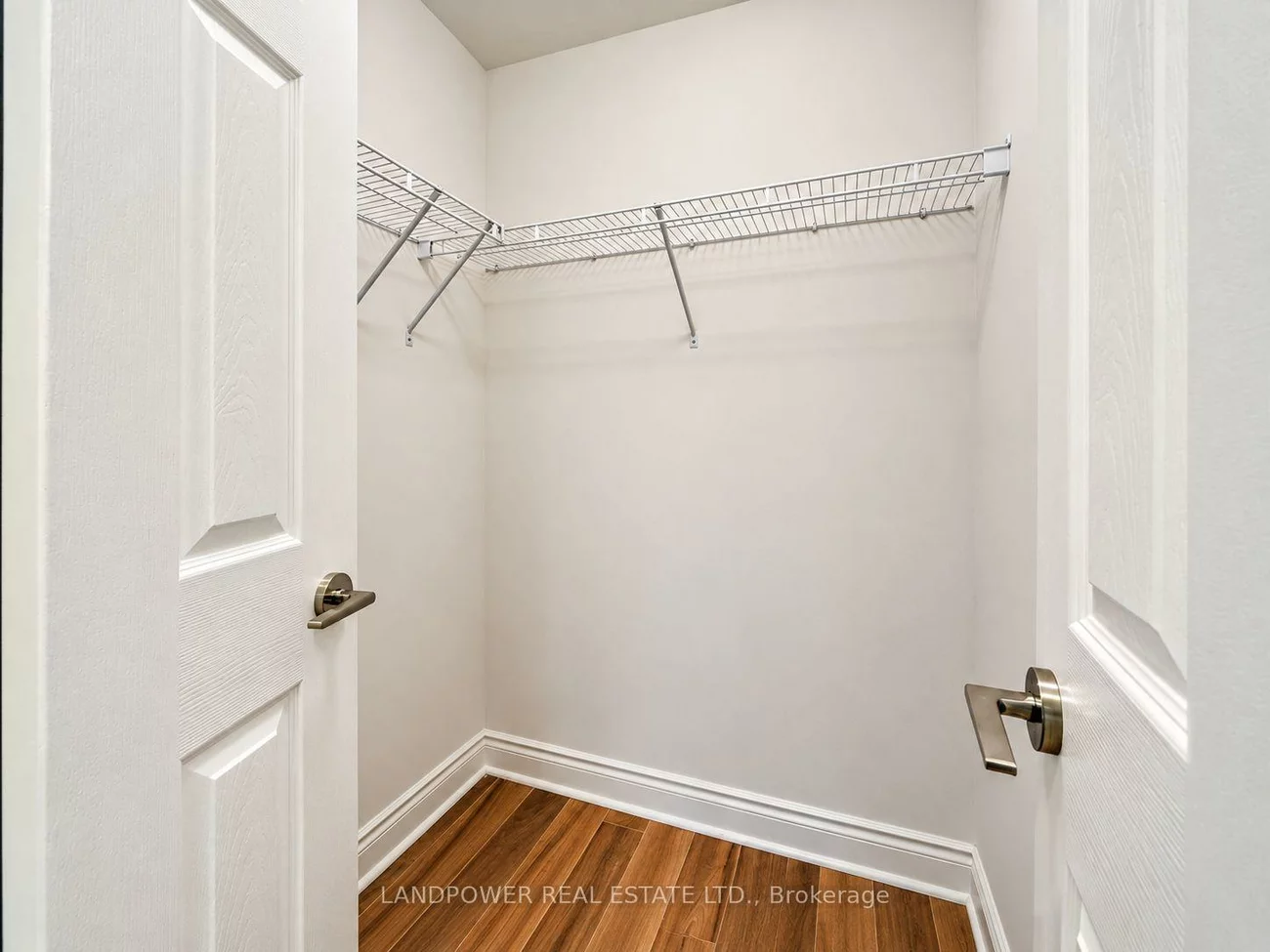 23, Cox, Unionville, Markham