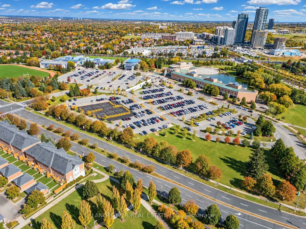23, Cox, Unionville, Markham