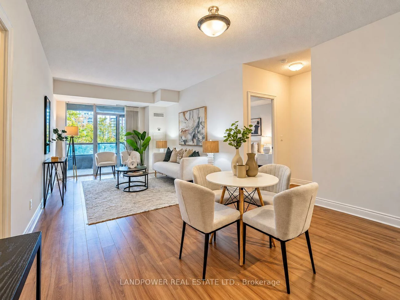23, Cox, Unionville, Markham
