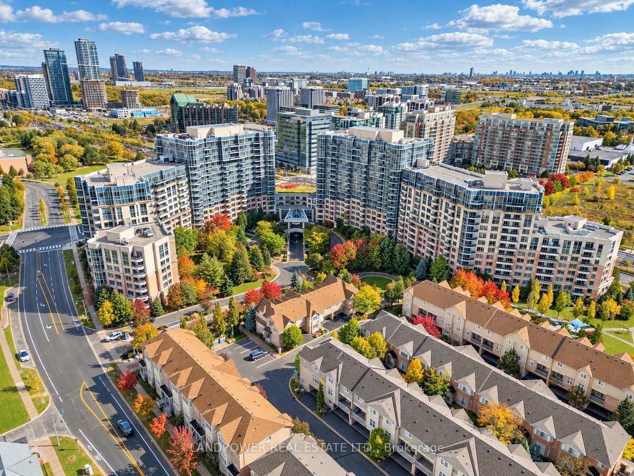 23, Cox, Unionville, Markham