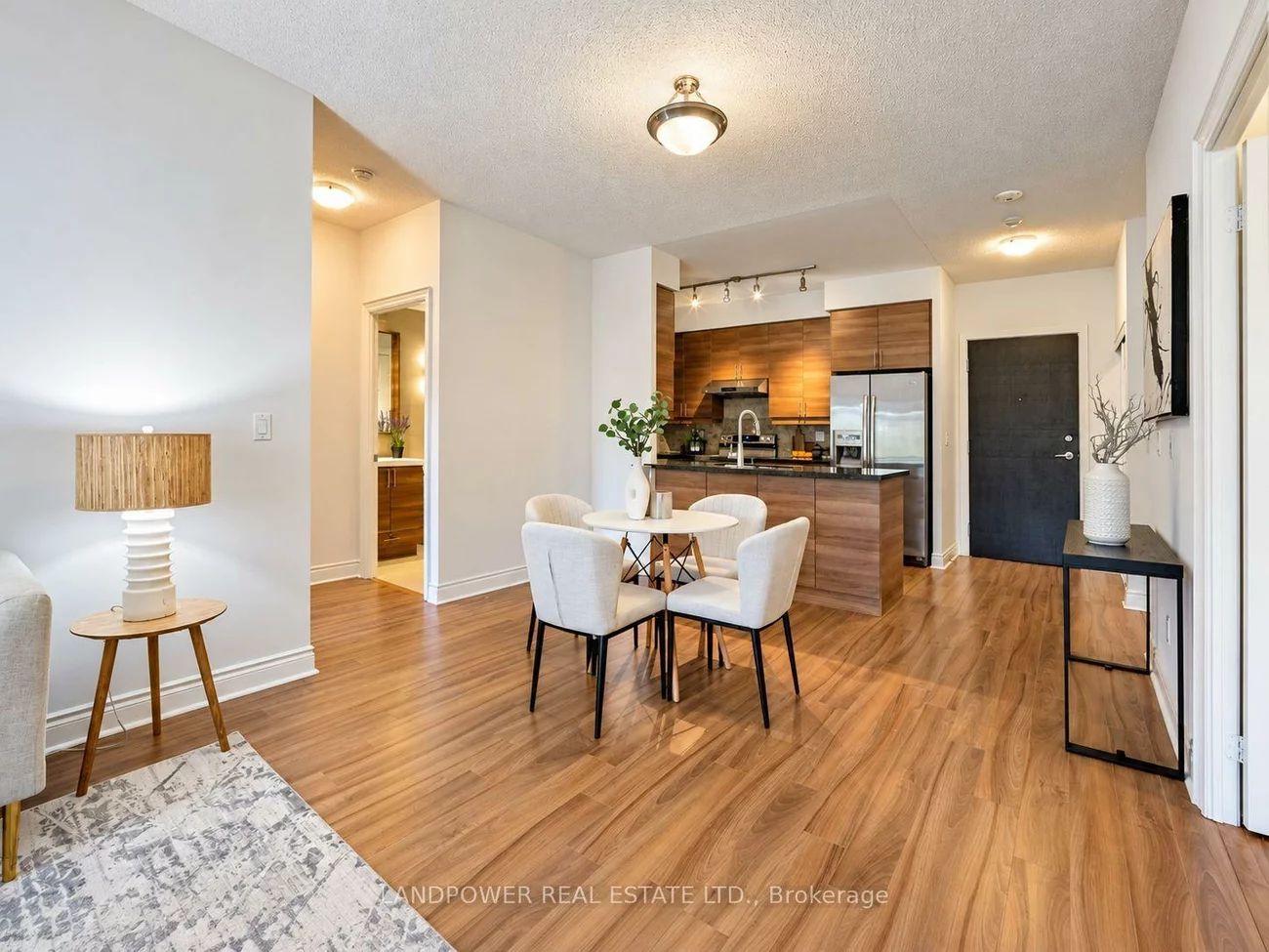 23, Cox, Unionville, Markham