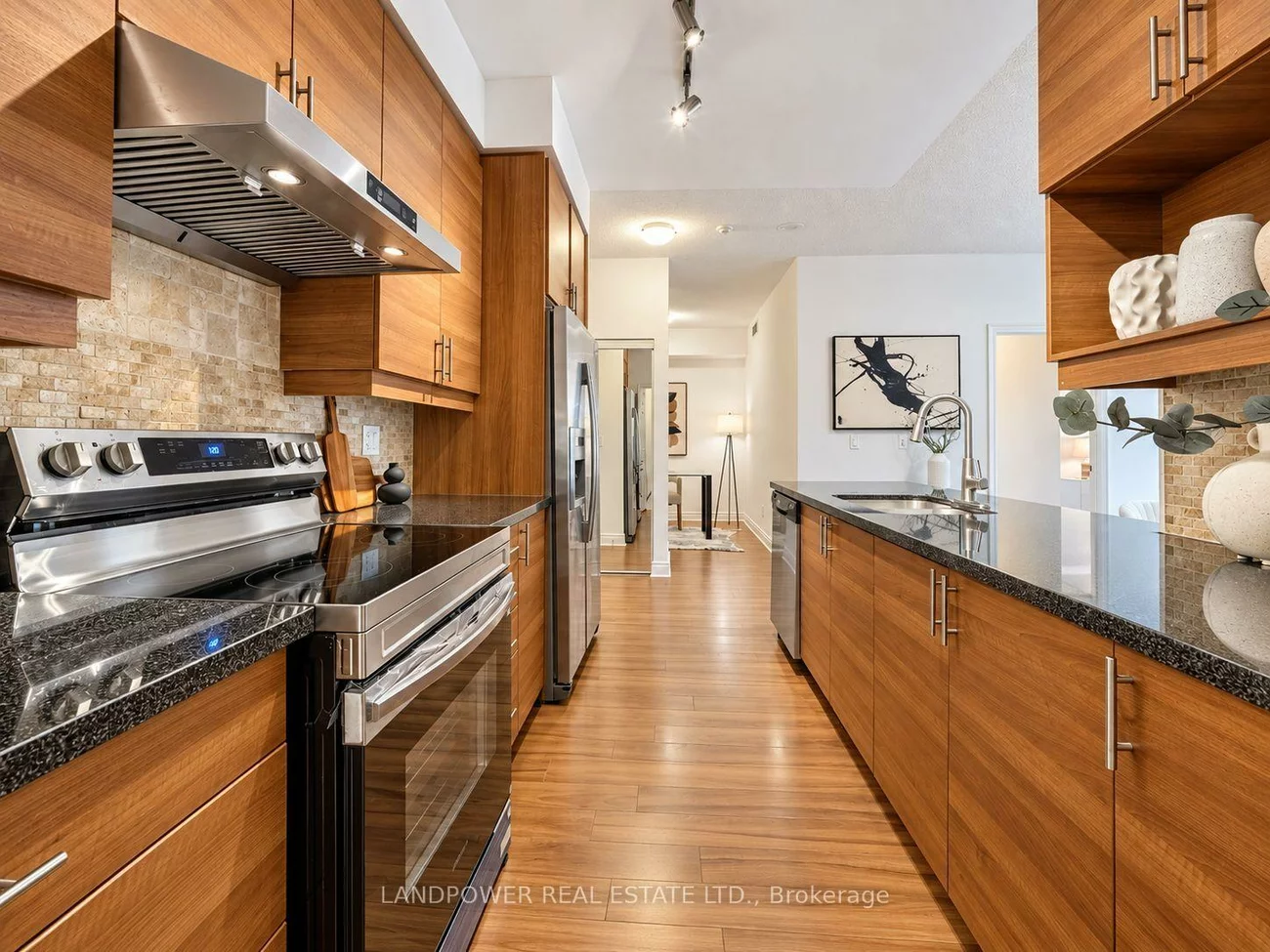 23, Cox, Unionville, Markham