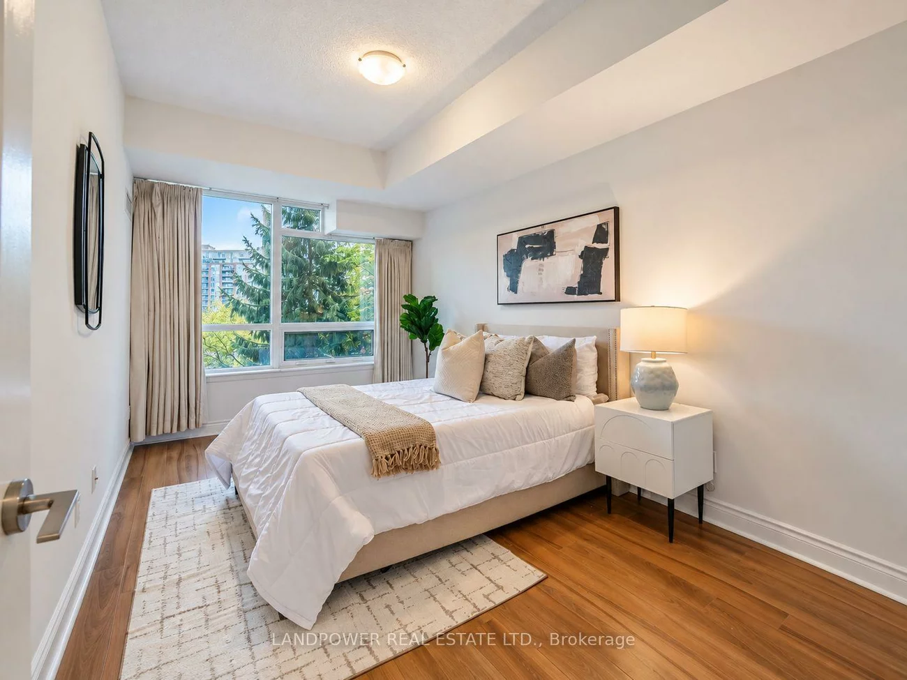 23, Cox, Unionville, Markham