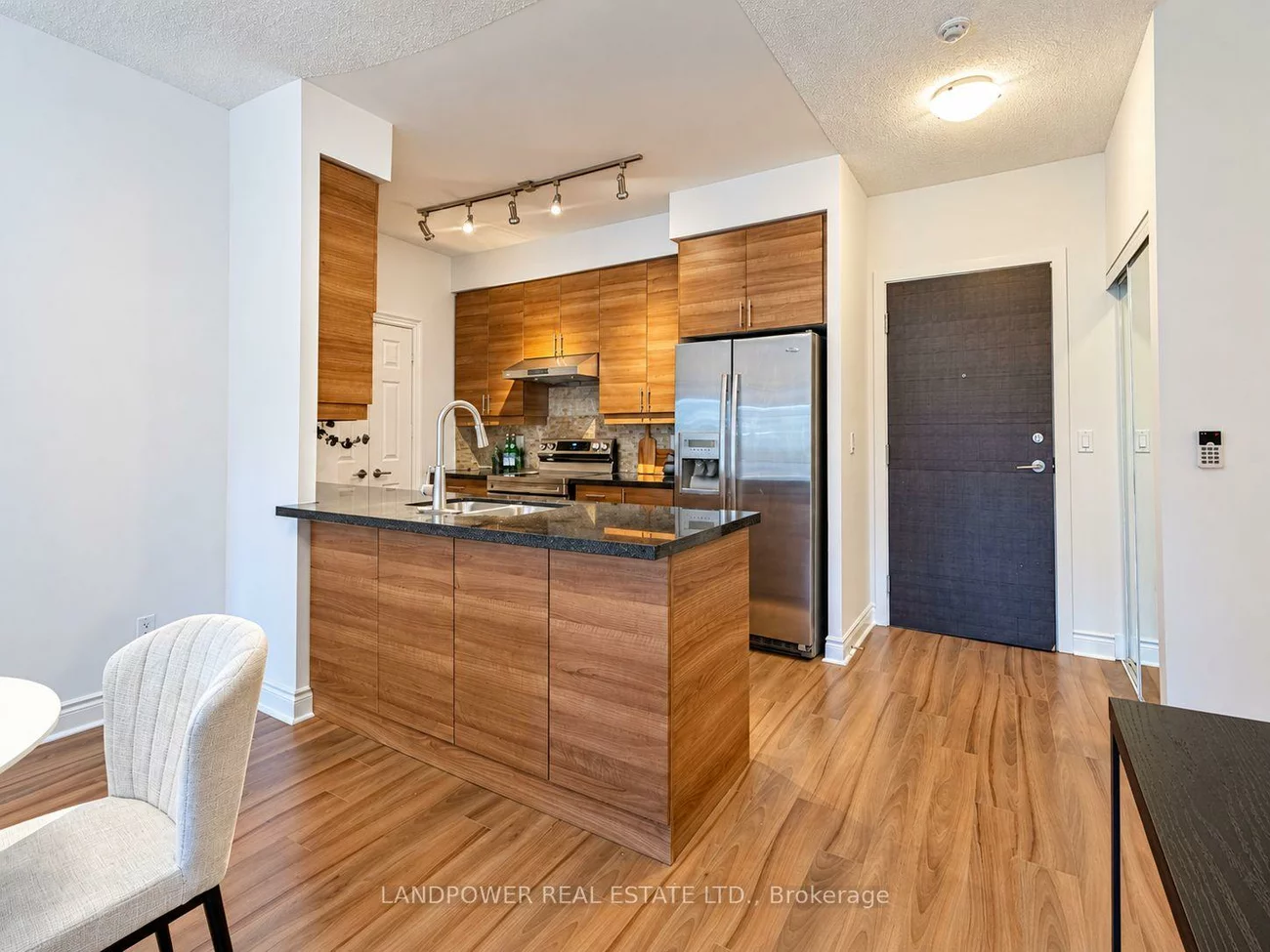 23, Cox, Unionville, Markham