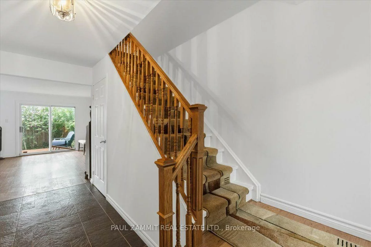 42, Nicholson, Aileen-Willowbrook, Markham