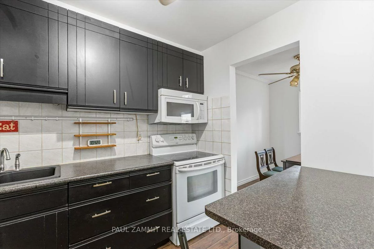 42, Nicholson, Aileen-Willowbrook, Markham