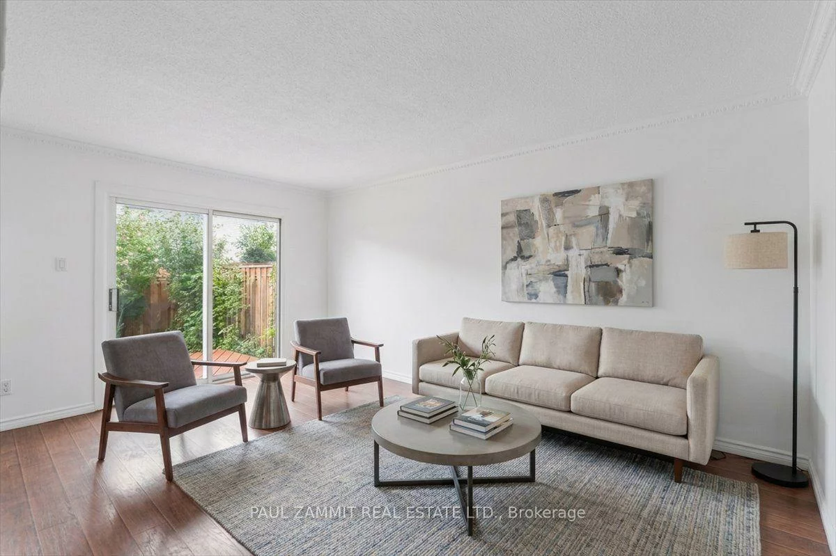 42, Nicholson, Aileen-Willowbrook, Markham