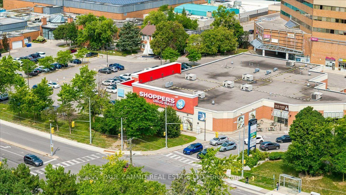 42, Nicholson, Aileen-Willowbrook, Markham