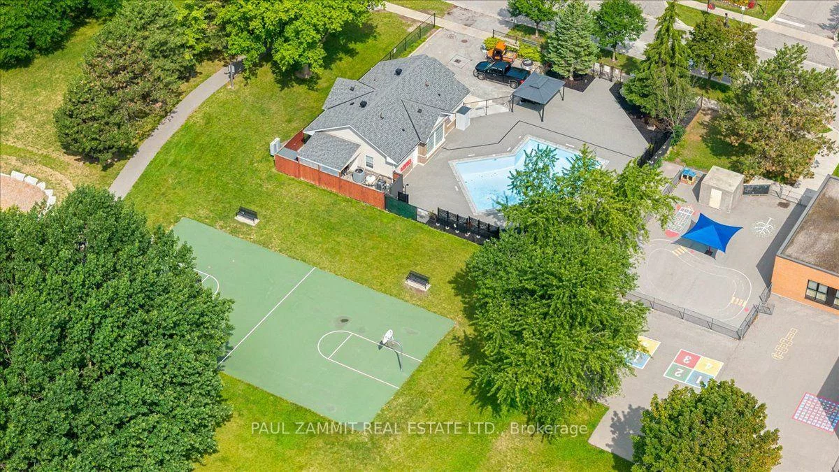 42, Nicholson, Aileen-Willowbrook, Markham