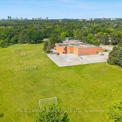 42, Nicholson, Aileen-Willowbrook, Markham