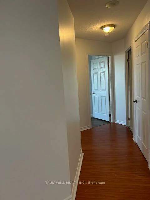 130, Pond, Commerce Valley, Markham