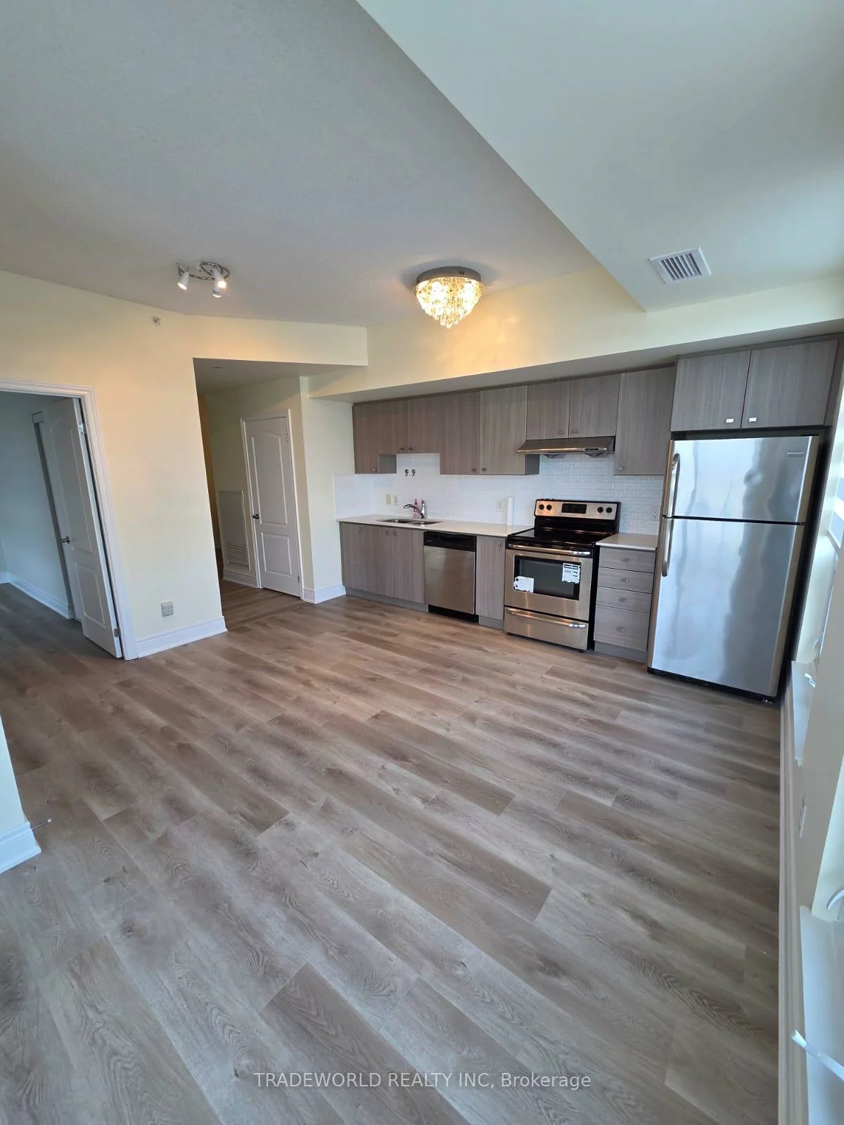 8323, Kennedy, Village Green-South Unionville, Markham