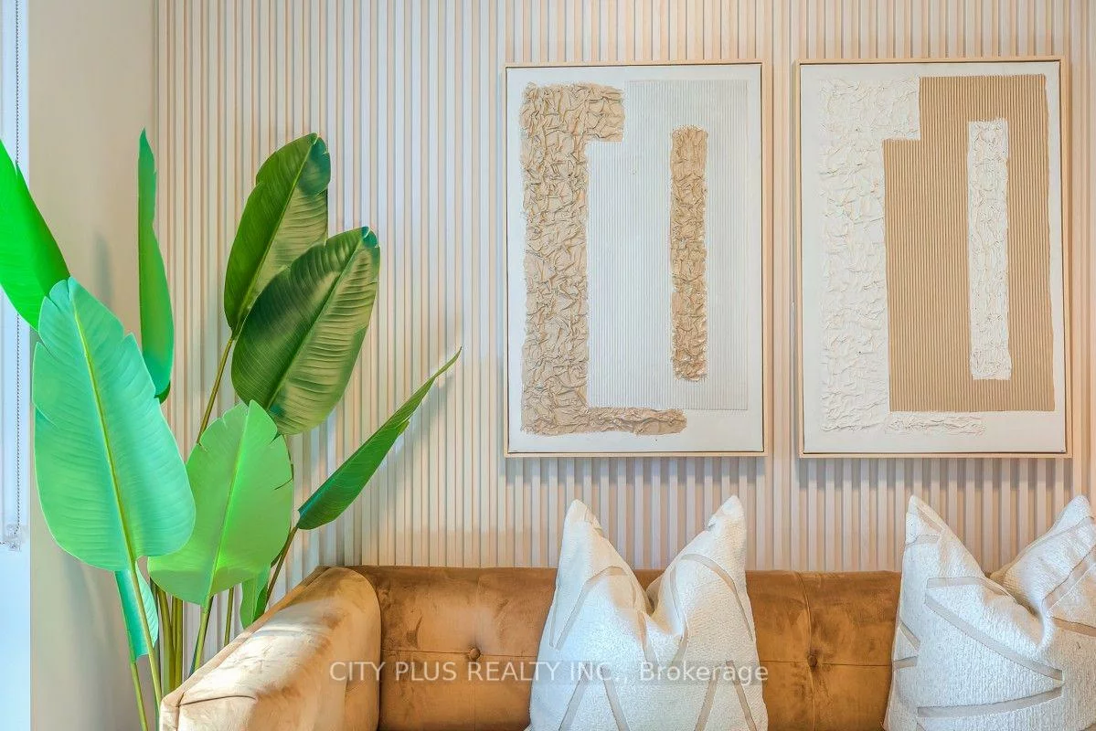 38, Water Walk, Unionville, Markham
