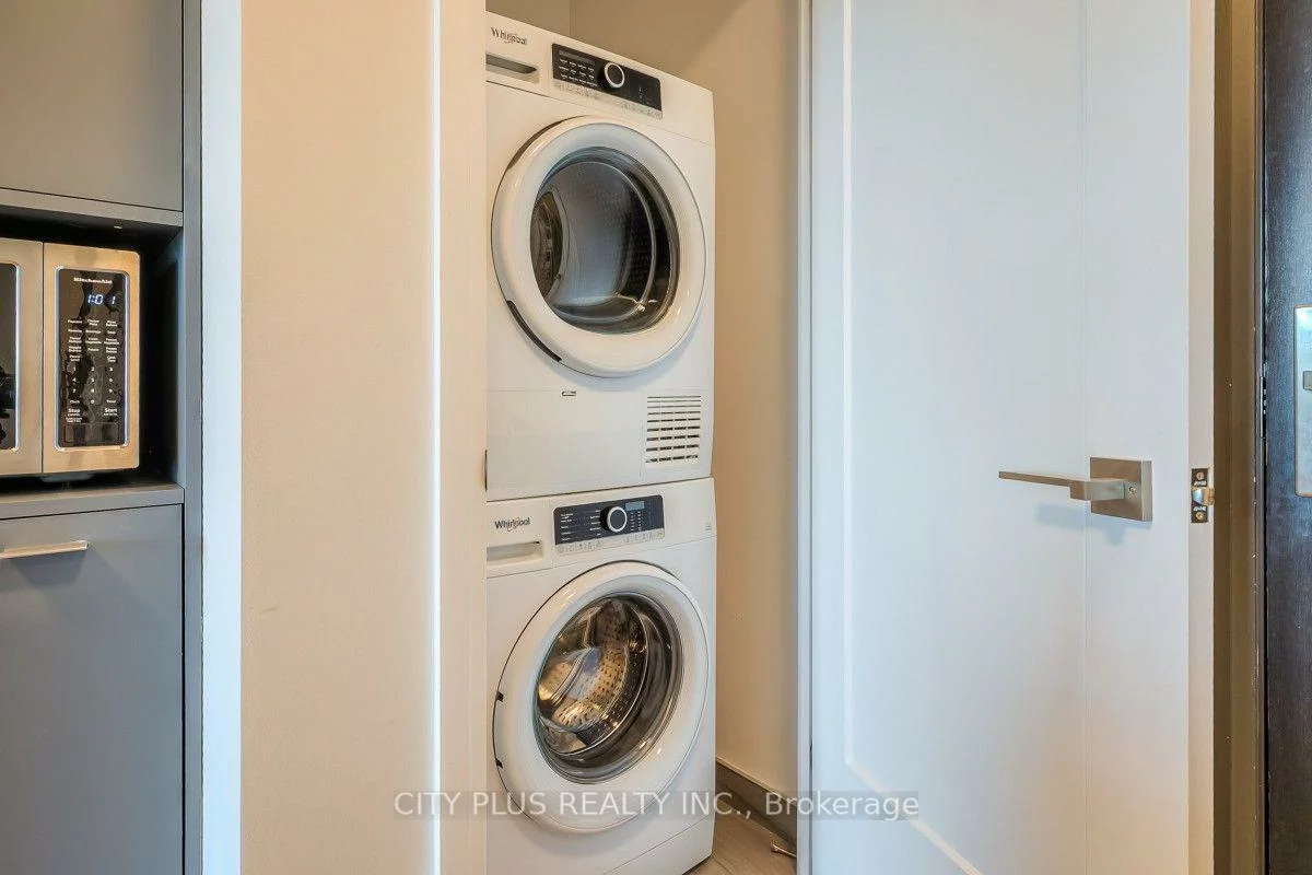 38, Water Walk, Unionville, Markham