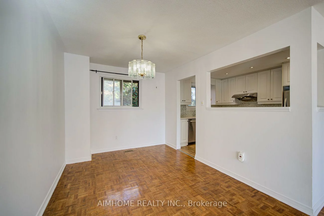 34, Stately, Royal Orchard, Markham