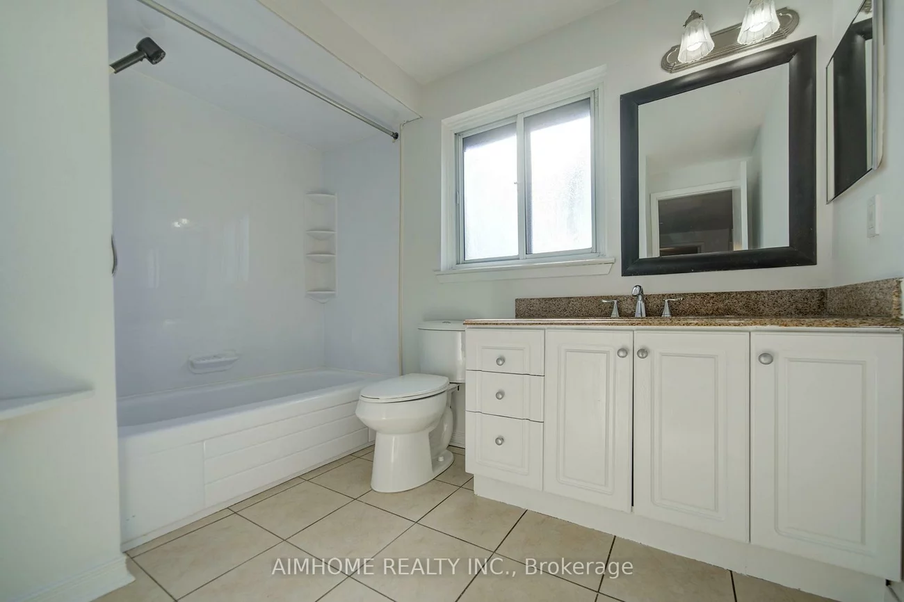 34, Stately, Royal Orchard, Markham