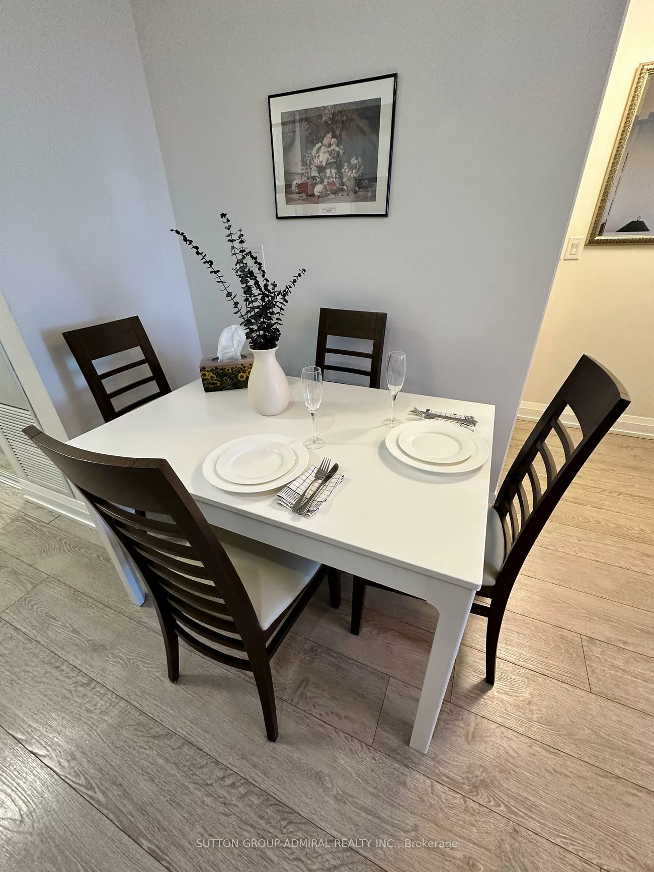 7161, Yonge, Thornhill, Markham