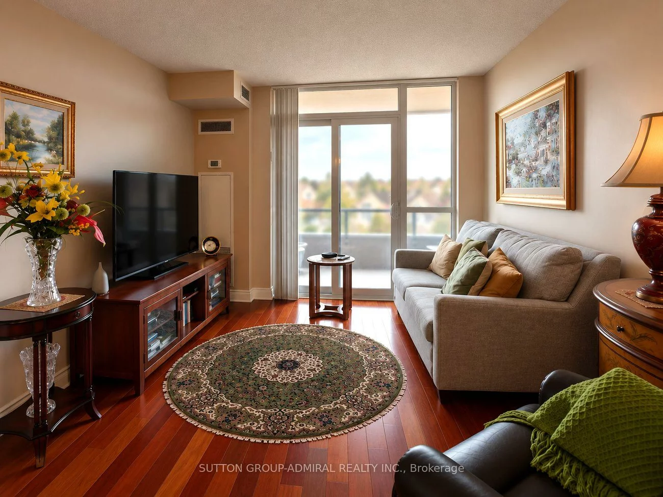 23, Cox, Unionville, Markham