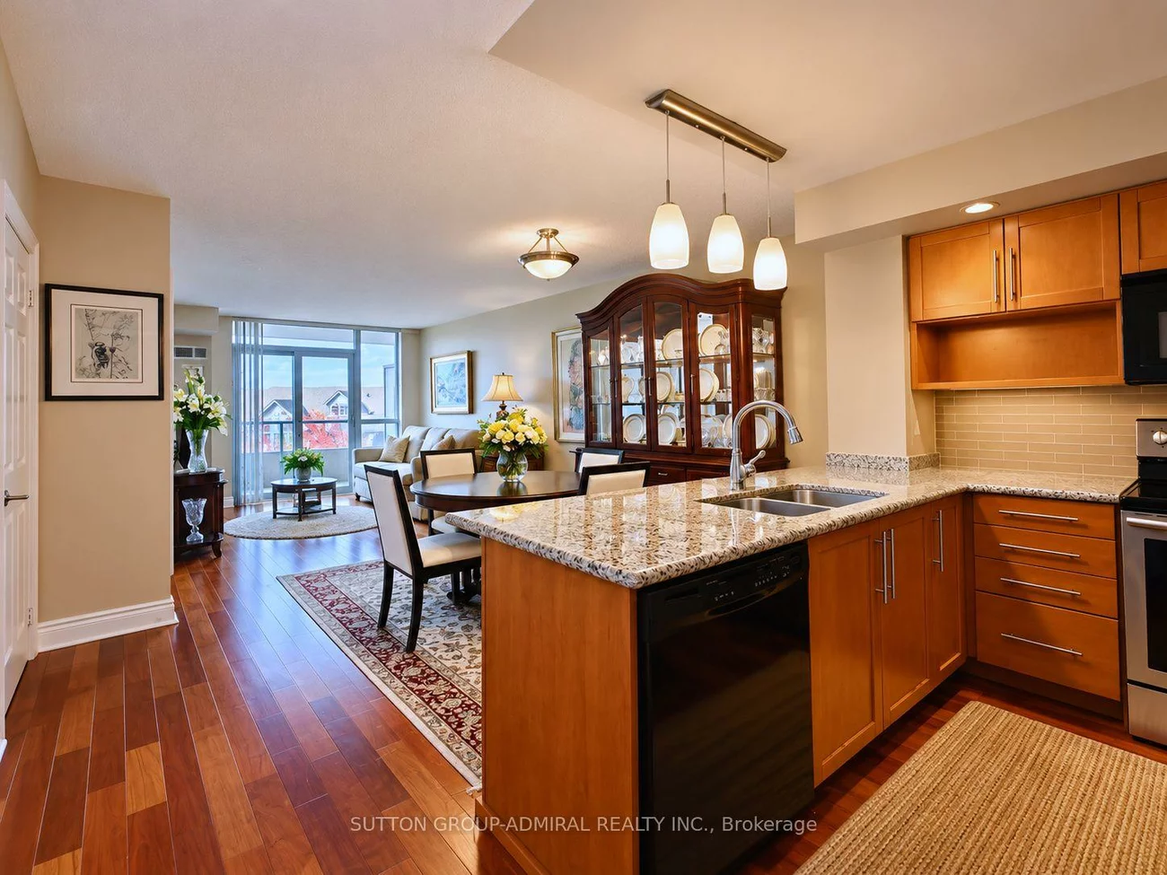 23, Cox, Unionville, Markham