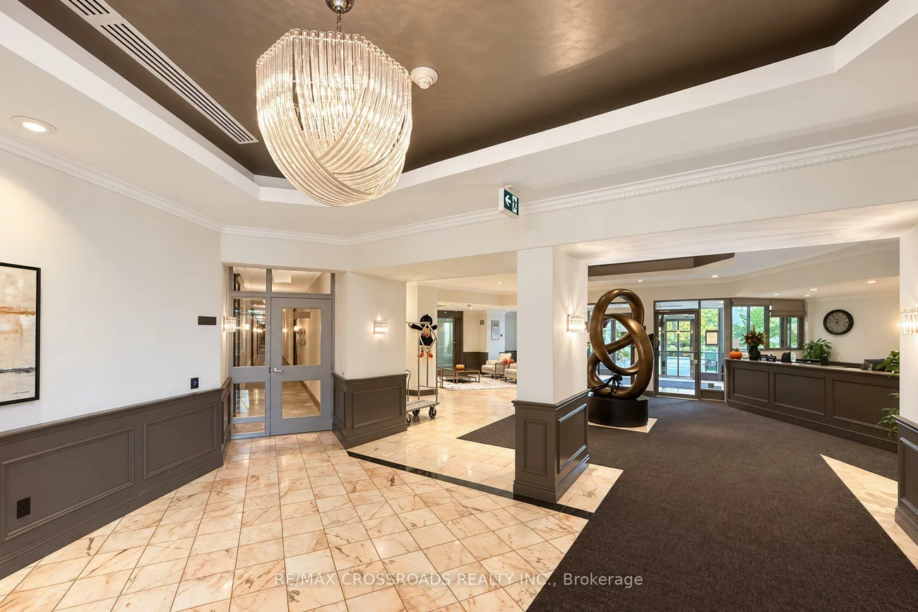 7825, Bayview, Aileen-Willowbrook, Markham