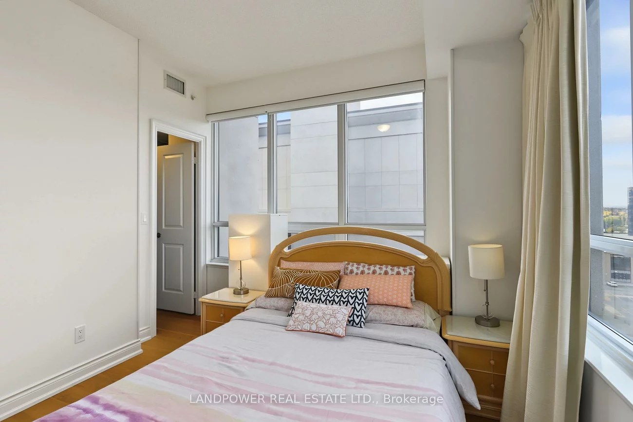 38, Cedarland, Unionville, Markham