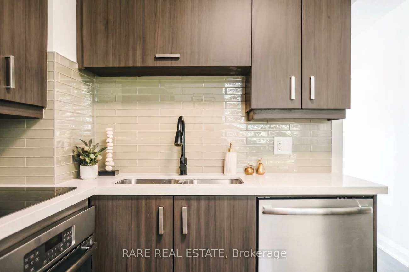18, Uptown, Unionville, Markham
