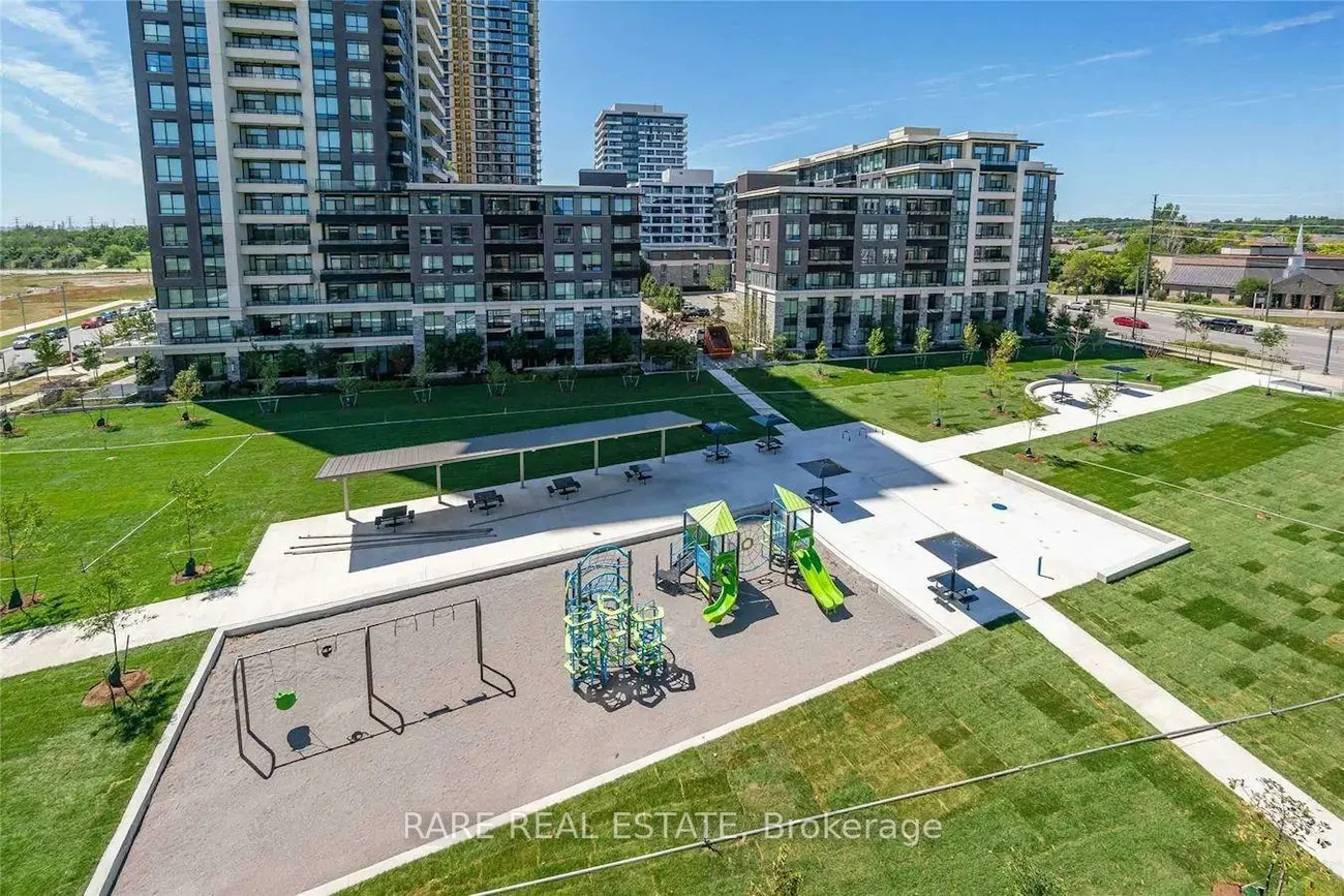 18, Uptown, Unionville, Markham