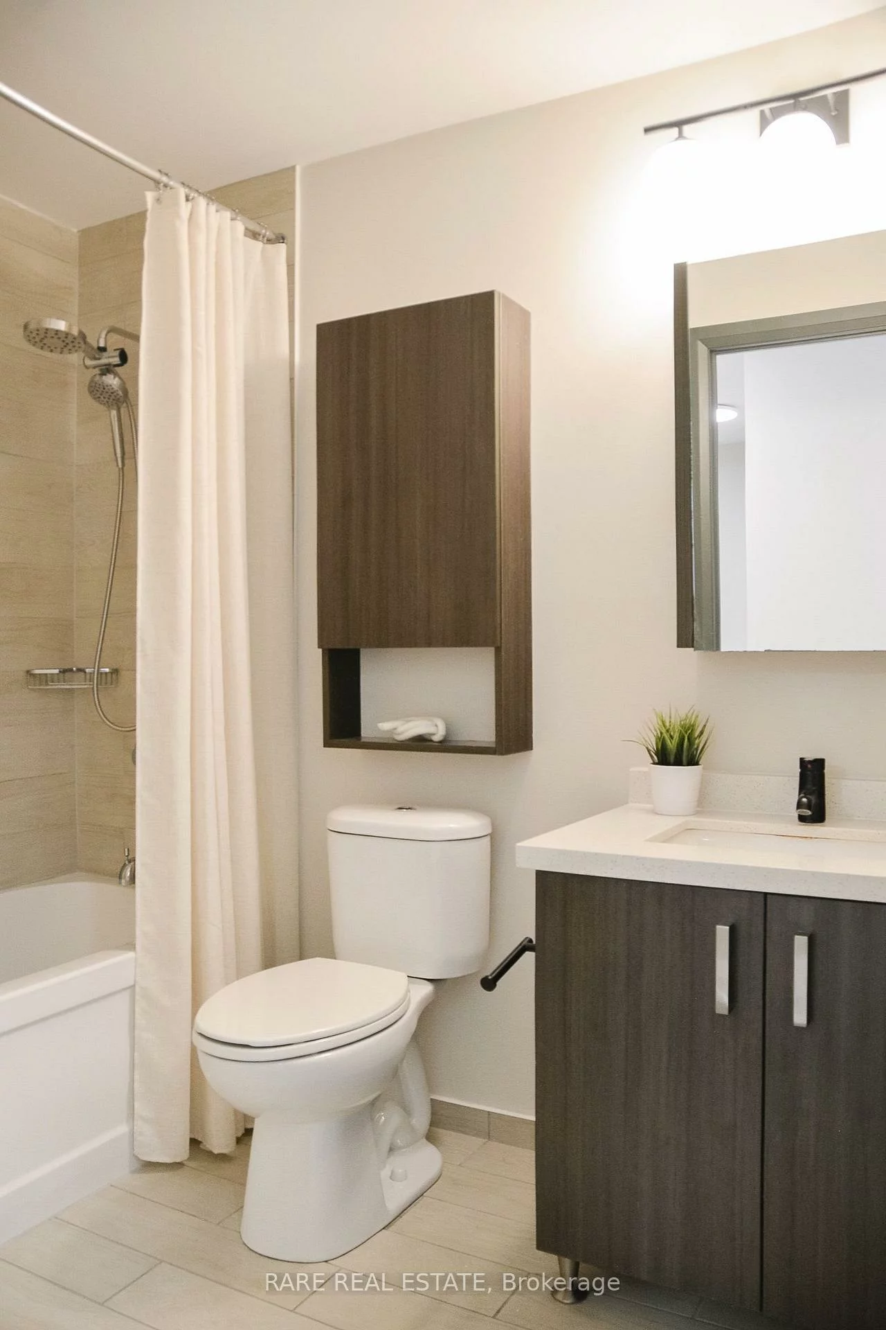18, Uptown, Unionville, Markham