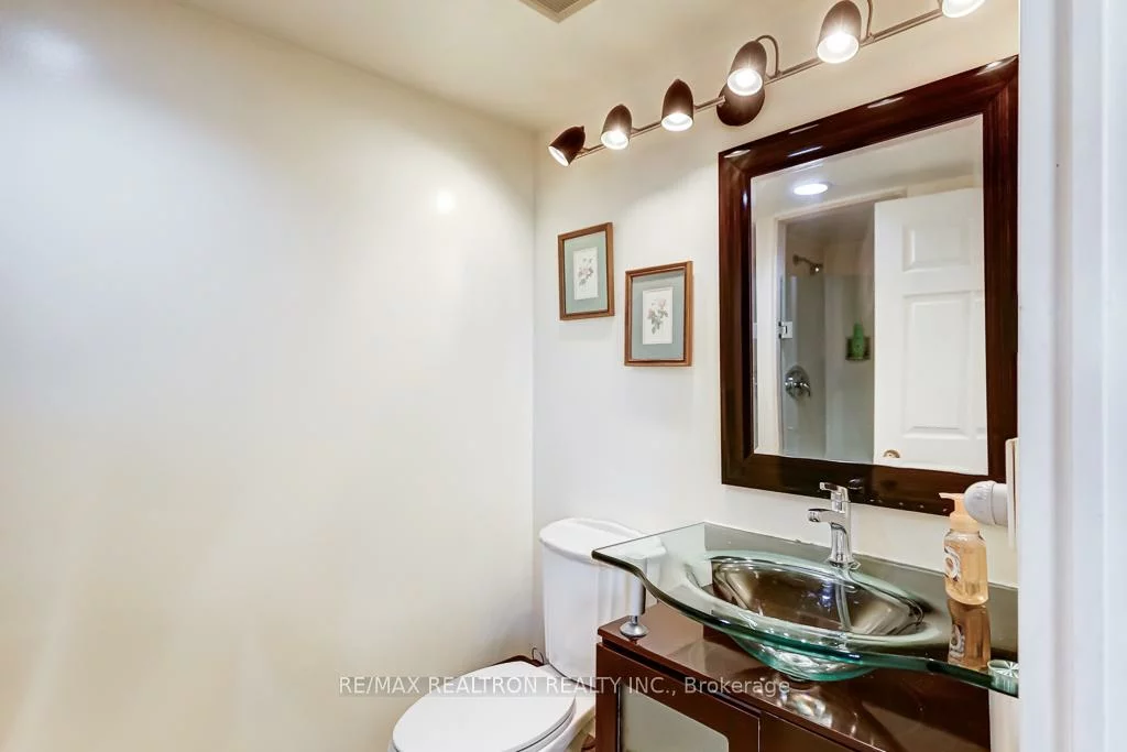 285, Enfield, City Centre, Mississauga