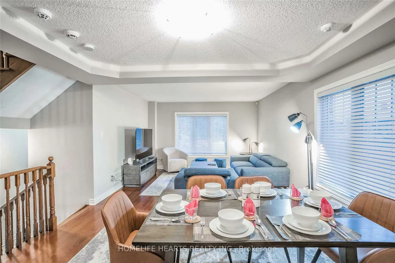 2360, Britannia, Erin Mills, Mississauga