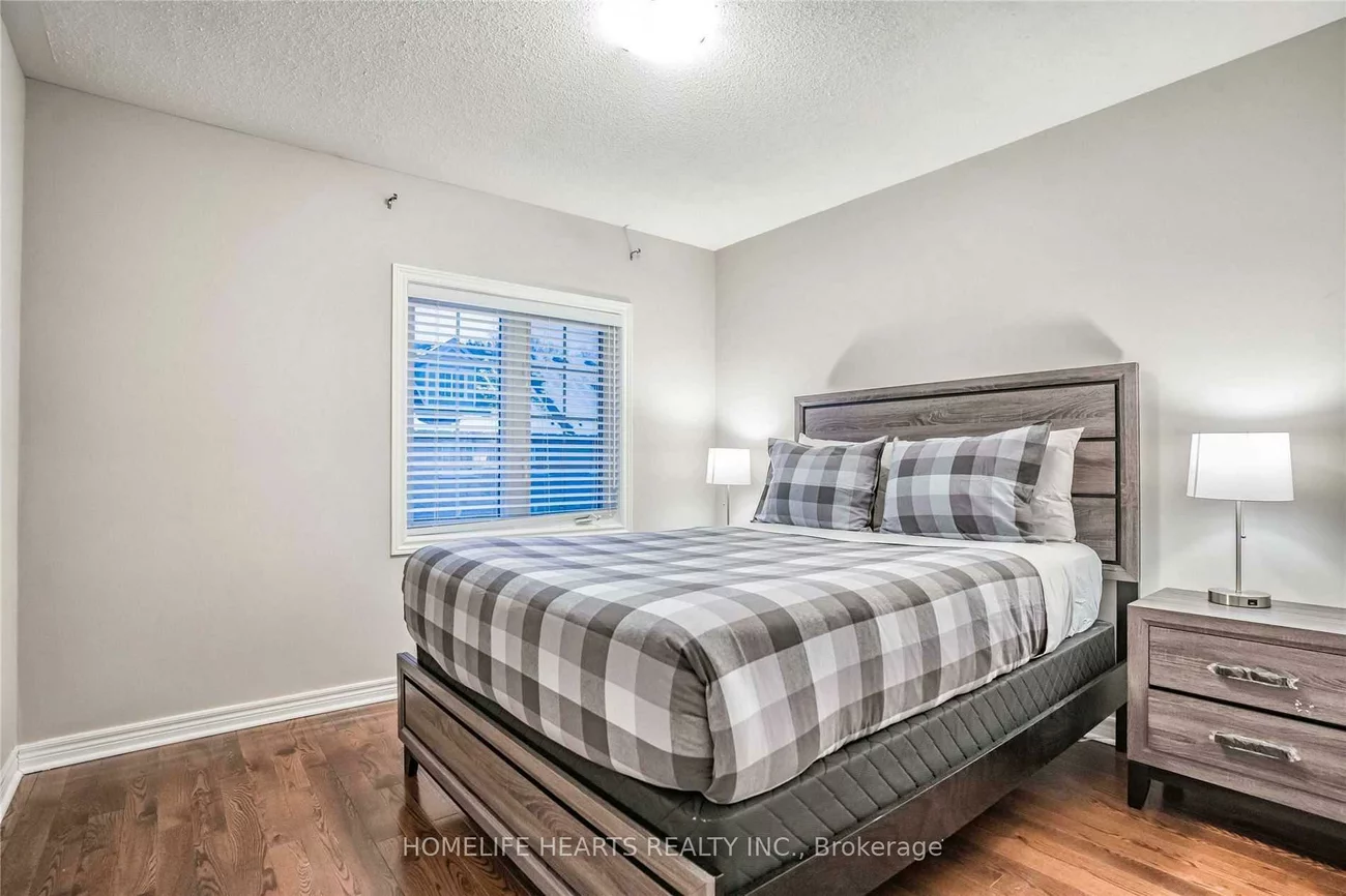 2360, Britannia, Erin Mills, Mississauga