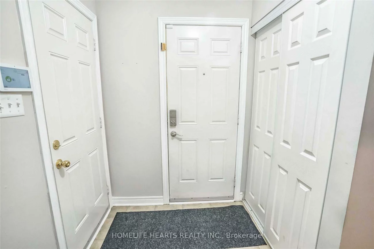 2360, Britannia, Erin Mills, Mississauga