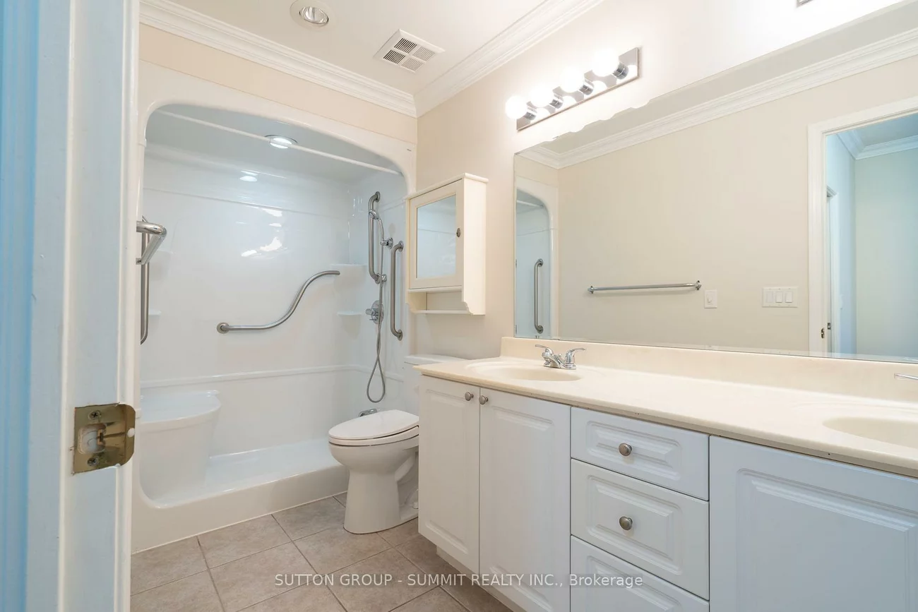 350, Princess Royal, City Centre, Mississauga