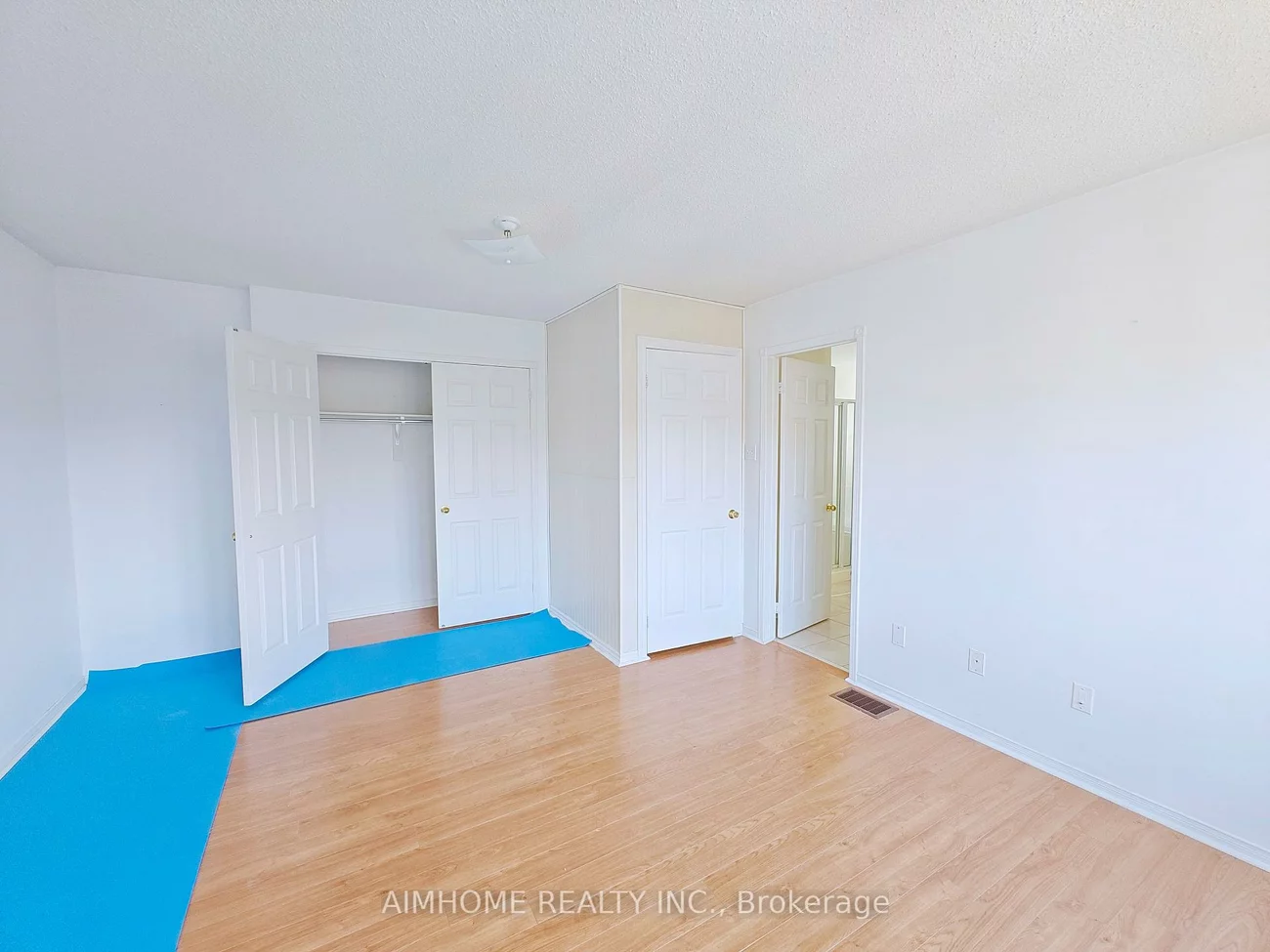 5525, Palmerston, Central Erin Mills, Mississauga