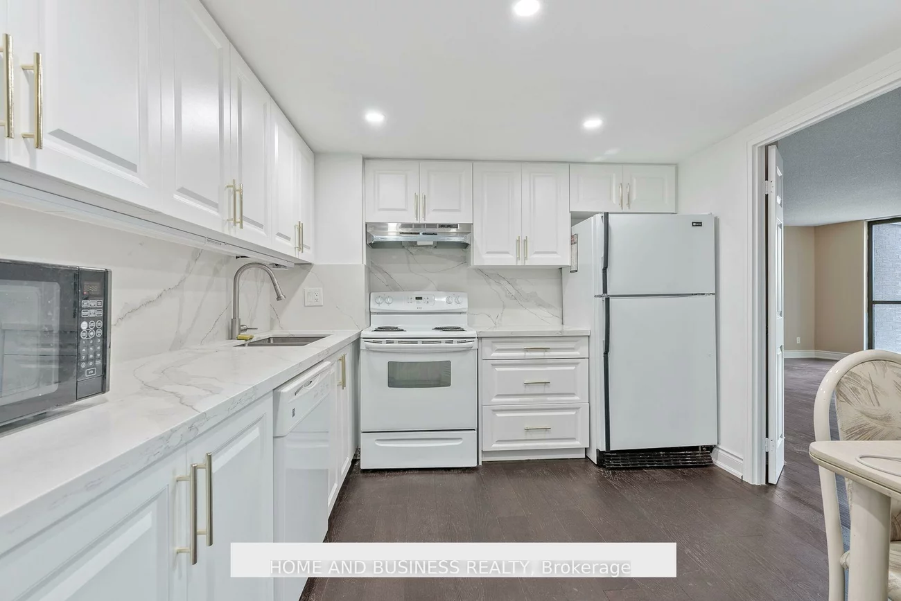 4235, SHERWOODTOWNE, City Centre, Mississauga