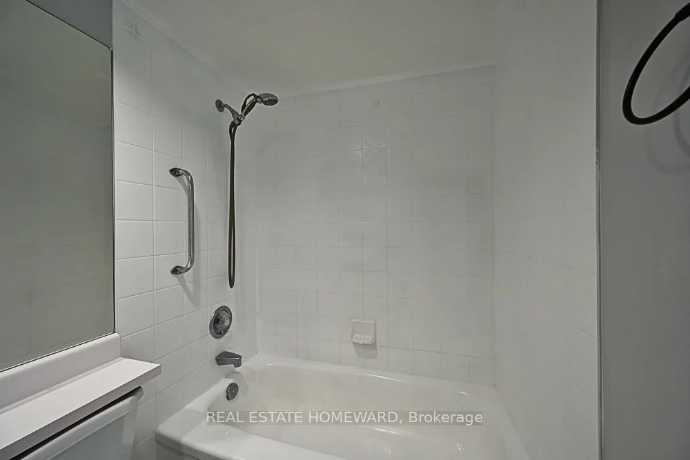 4460, Tucana, Hurontario, Mississauga