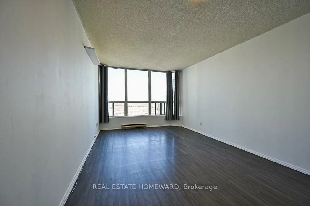 4460, Tucana, Hurontario, Mississauga