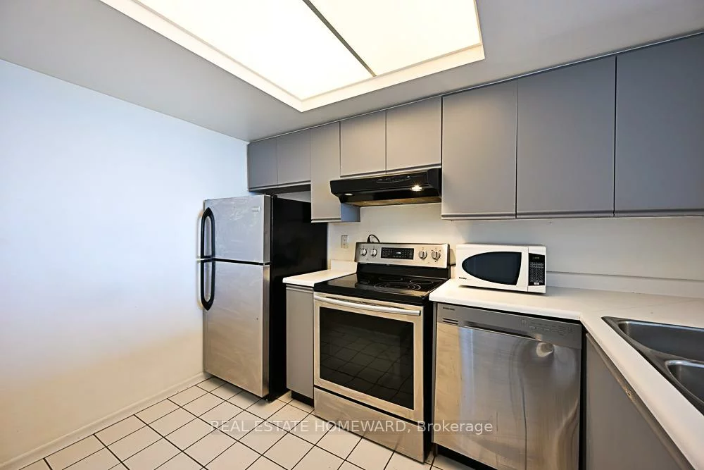 4460, Tucana, Hurontario, Mississauga